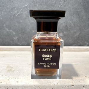 Tom Ford Ébène Fumé Perfume unisex